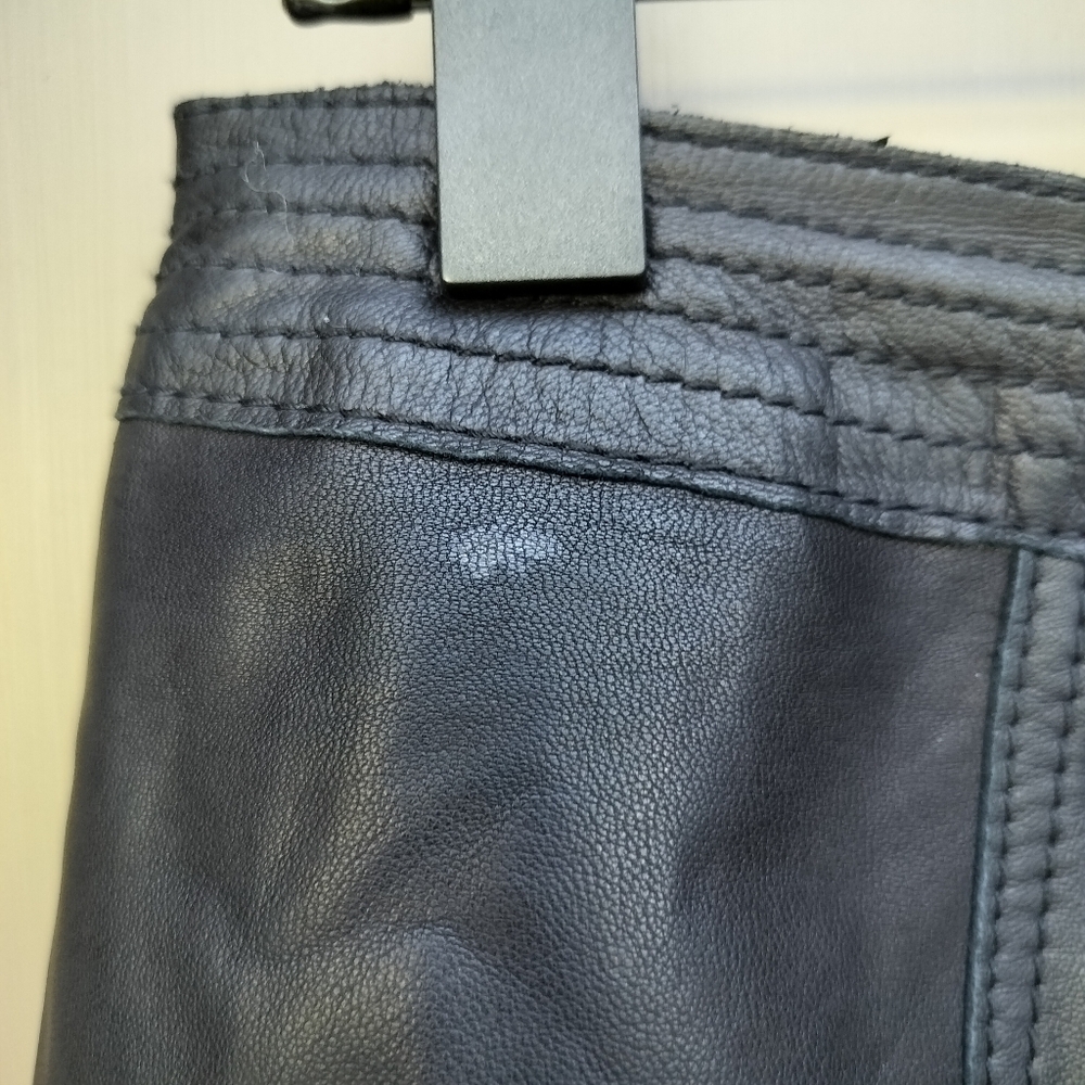 Halogen Black Lamb Skin‎ Leather A-line Skirt with Cute Stitching - Picture 3 of 7